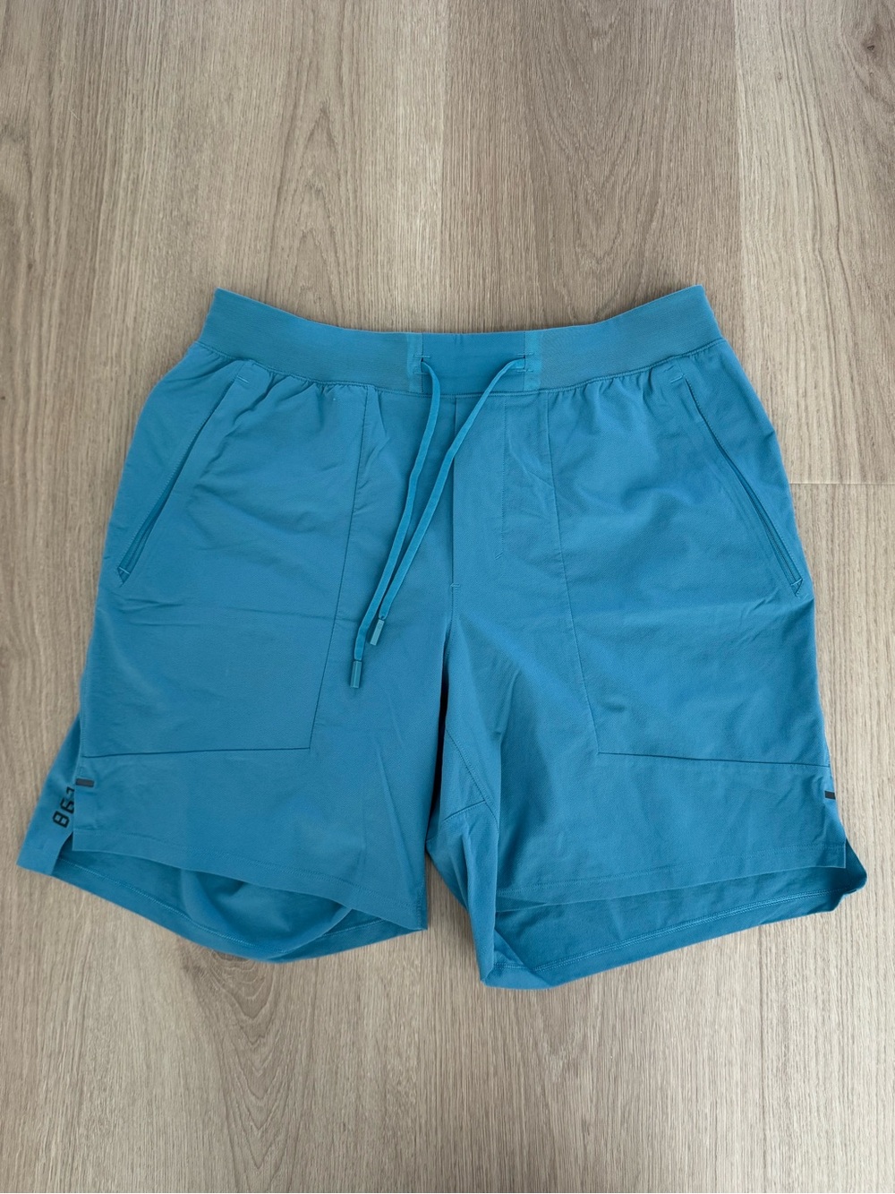 Lululemon Men's Teal Active Drawstring Shorts Size Large